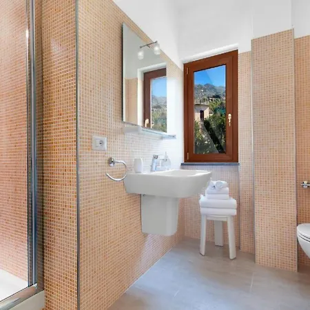 Alojamento de Acomodação e Pequeno-almoço Relax Sorrento